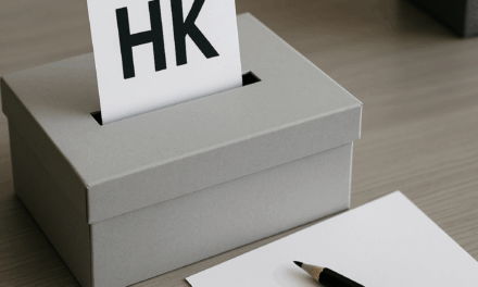 Hakenkreuz: Verantwortung, Öffentlichkeit, Jura